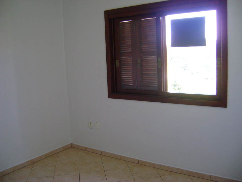 Apartamento com 2 dormitórios