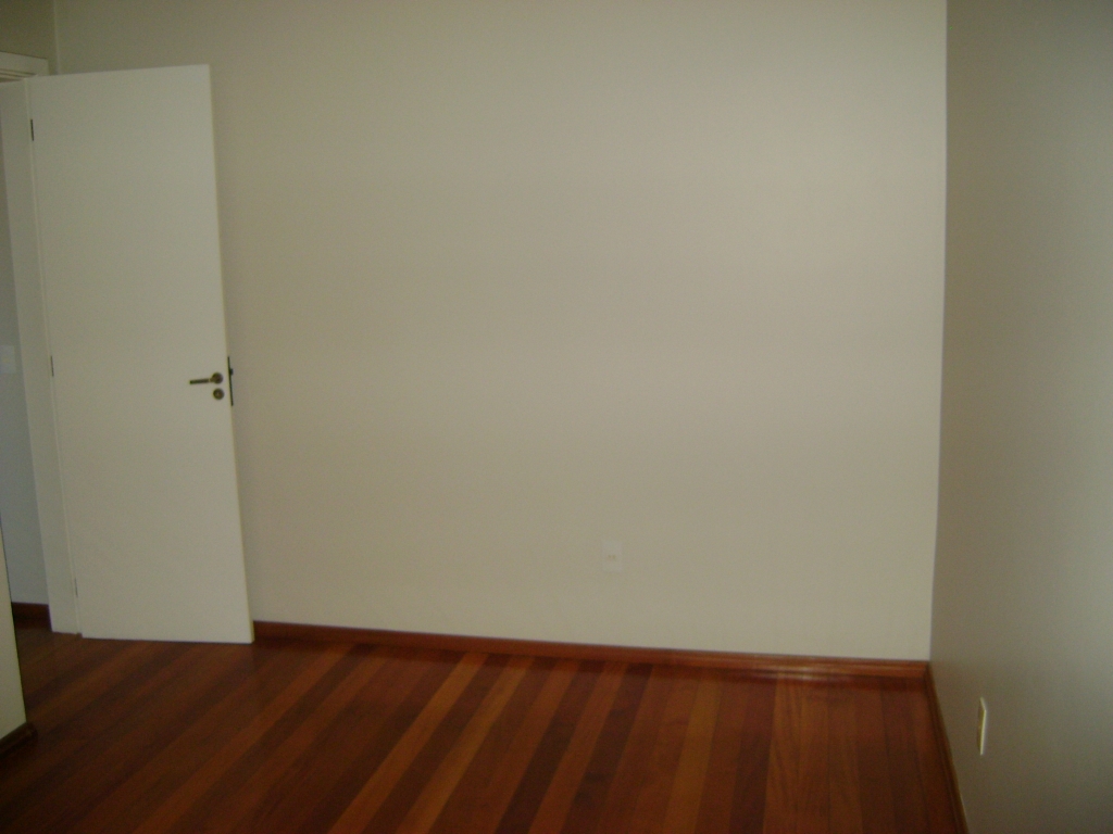 Apartamento com 2 dormitórios