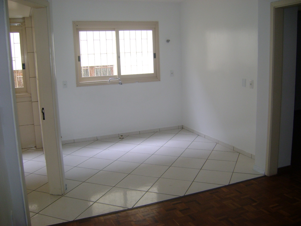 APARTAMENTO COM 2 DORMITÓRIOS