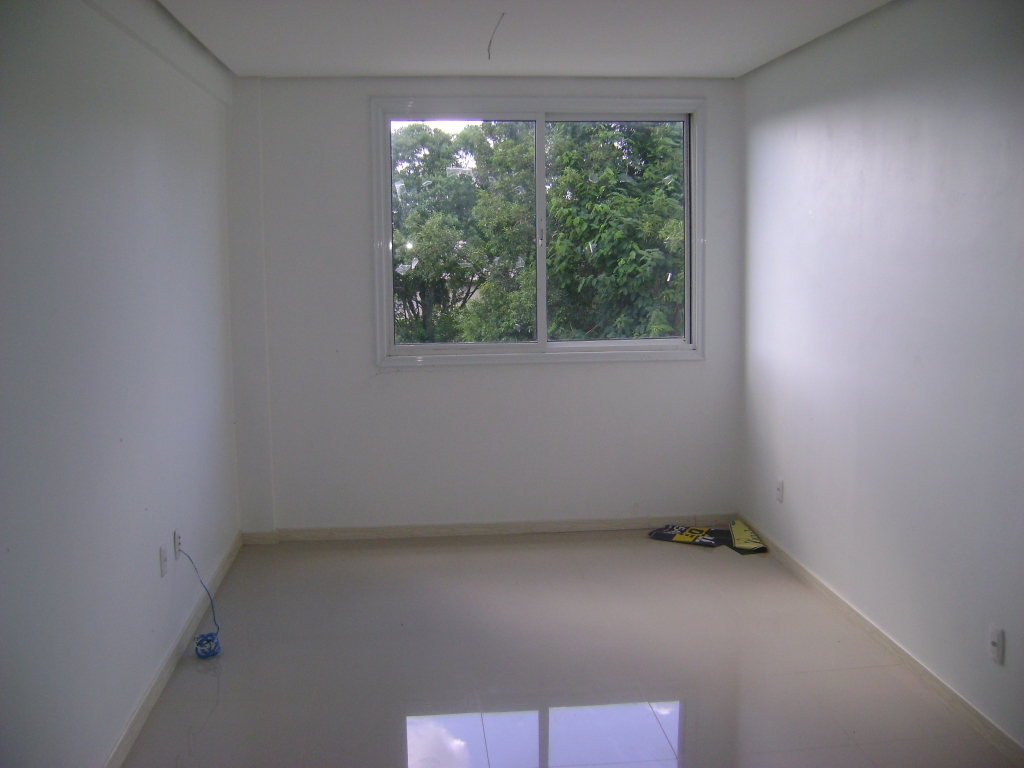 APARTAMENTO COM 2 DORMITÓRIOS