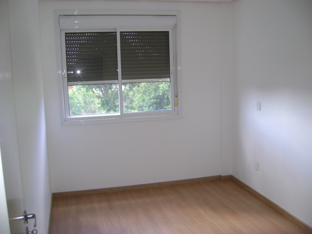 APARTAMENTO COM 2 DORMITÓRIOS