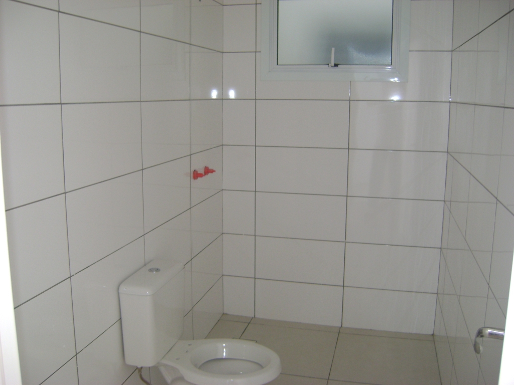 APARTAMENTO COM 2 DORMITÓRIOS