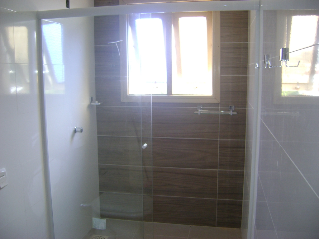 APARTAMENTO COM 4 DORMITÓRIOS