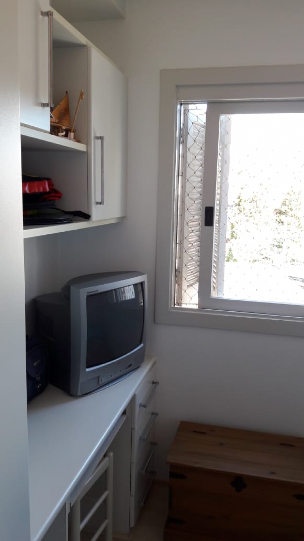 APARTAMENTO COM 3 DORMITÓRIOS