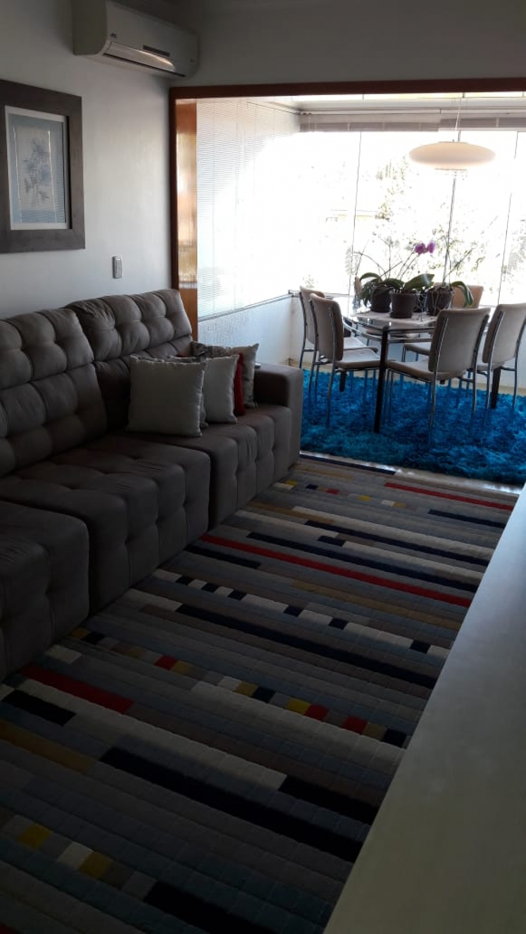 APARTAMENTO COM 3 DORMITÓRIOS