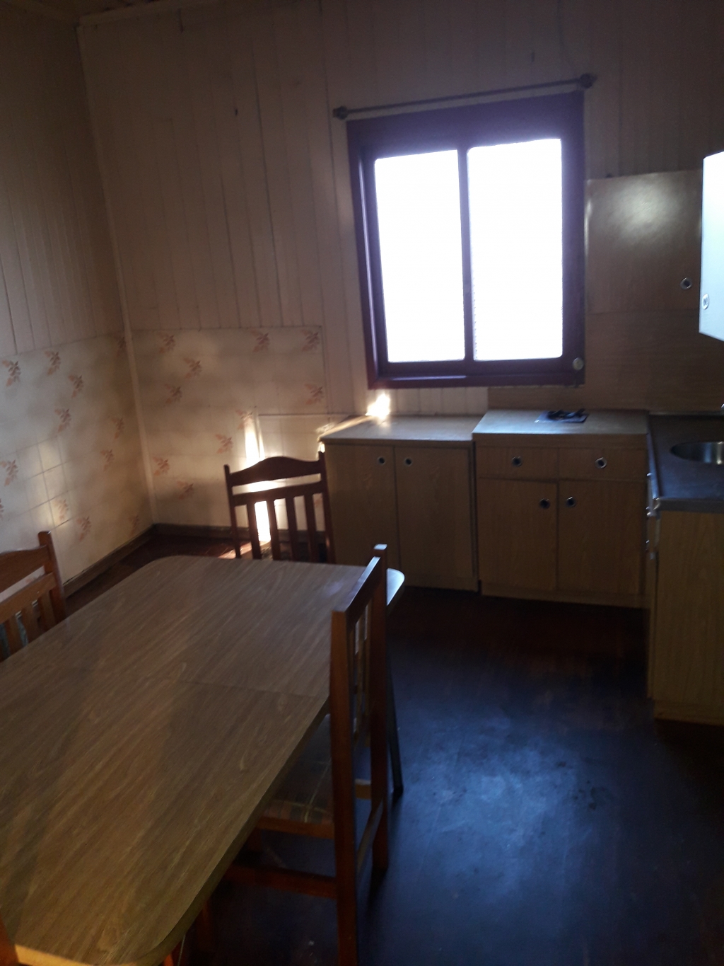CASA COM 3 DORMITÓRIOS