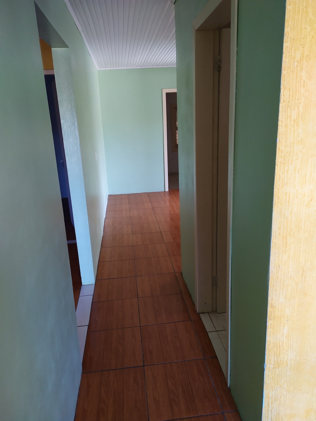 CASA COM 3 DORMITÓRIOS