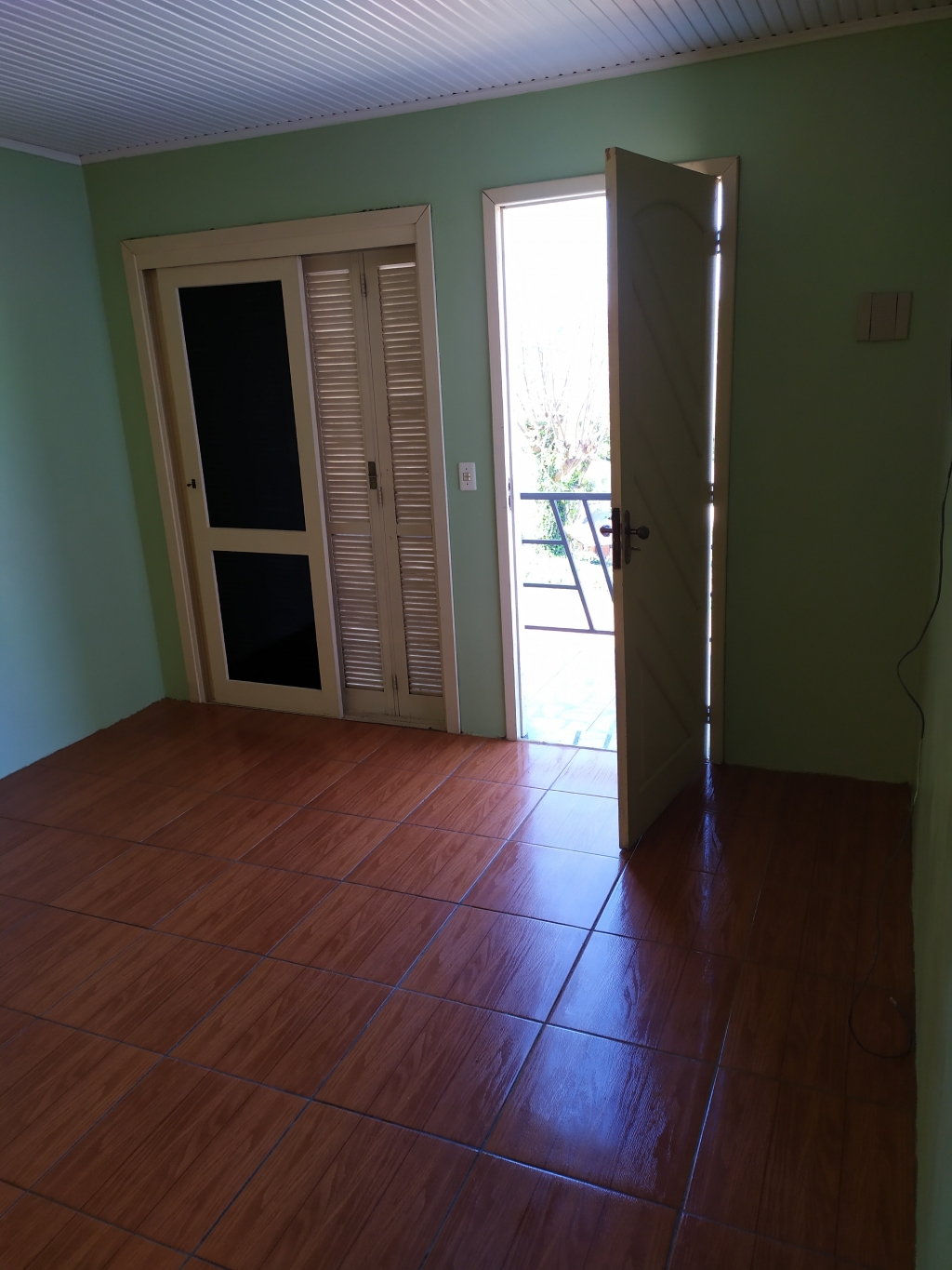 CASA COM 3 DORMITÓRIOS