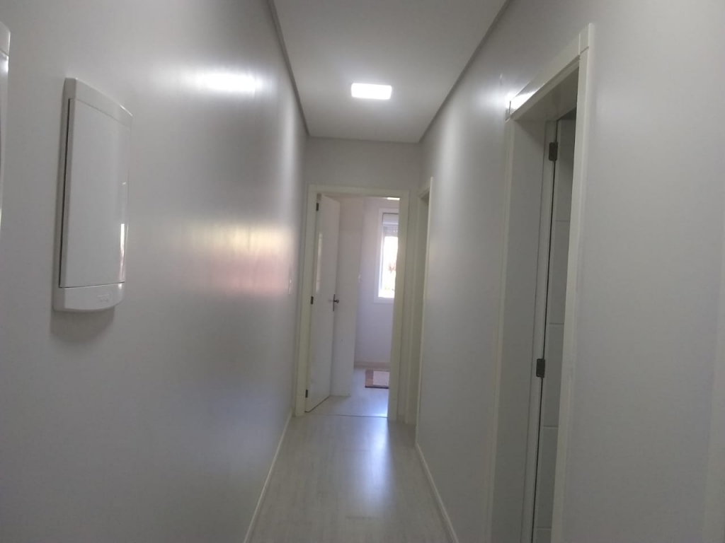 CASA COM 3 DORMITÓRIOS