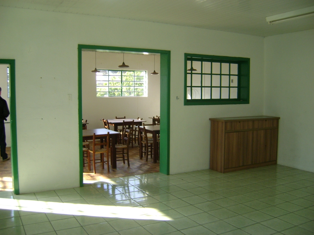TERRENO COM BENFEITORIA