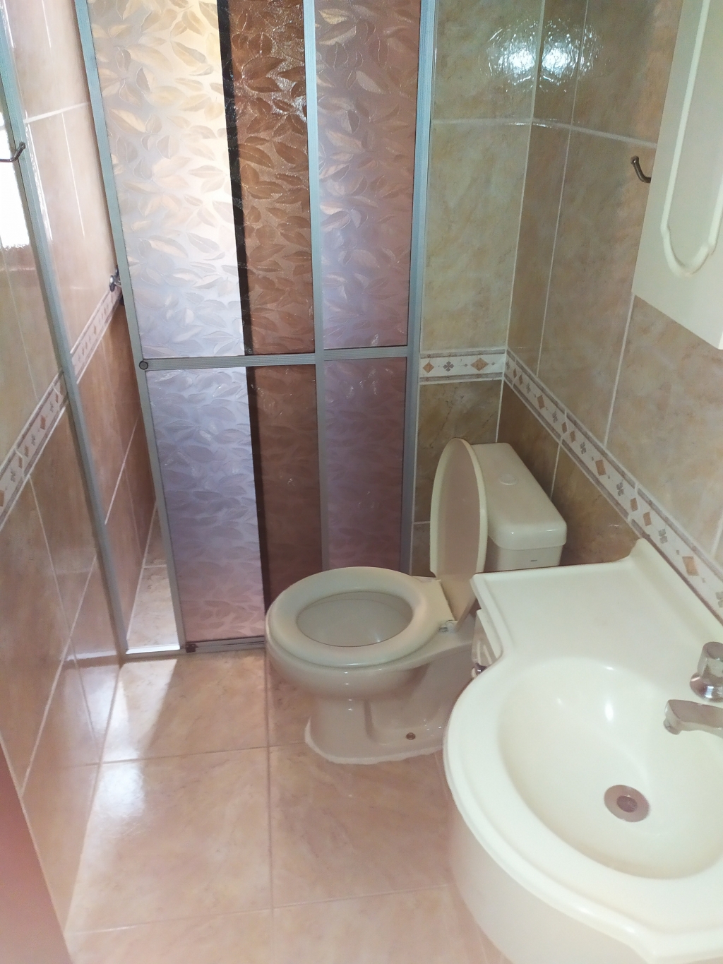 APARTAMENTO COM 2 DORMITÓRIOS