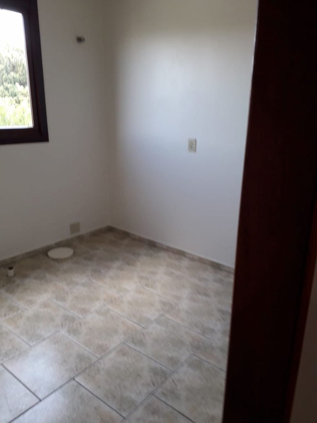 APARTAMENTO COM 3 DORMITÓRIOS