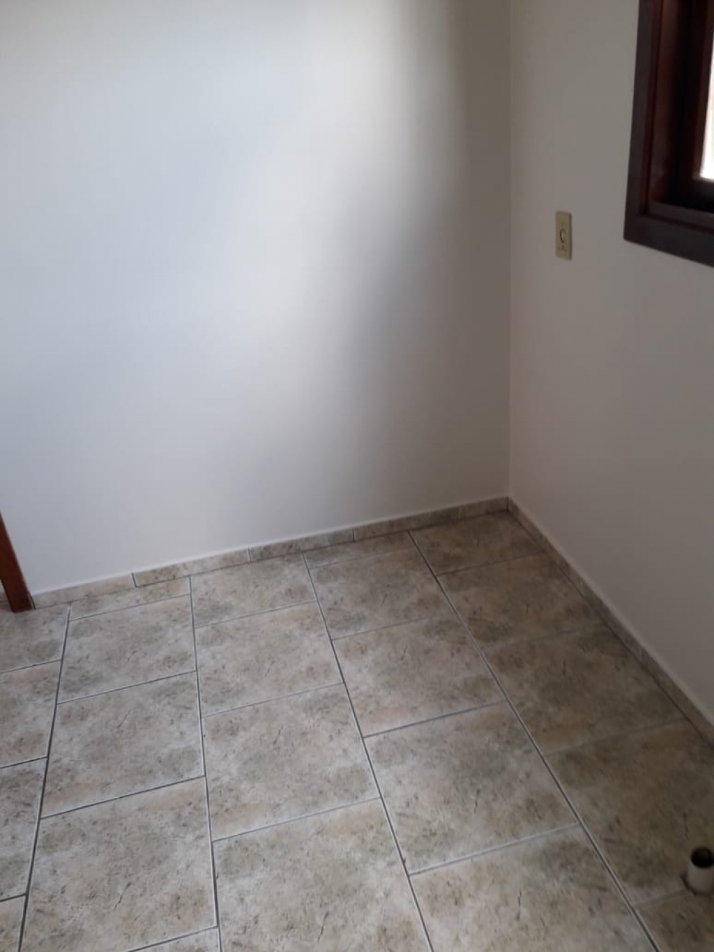 APARTAMENTO COM 3 DORMITÓRIOS