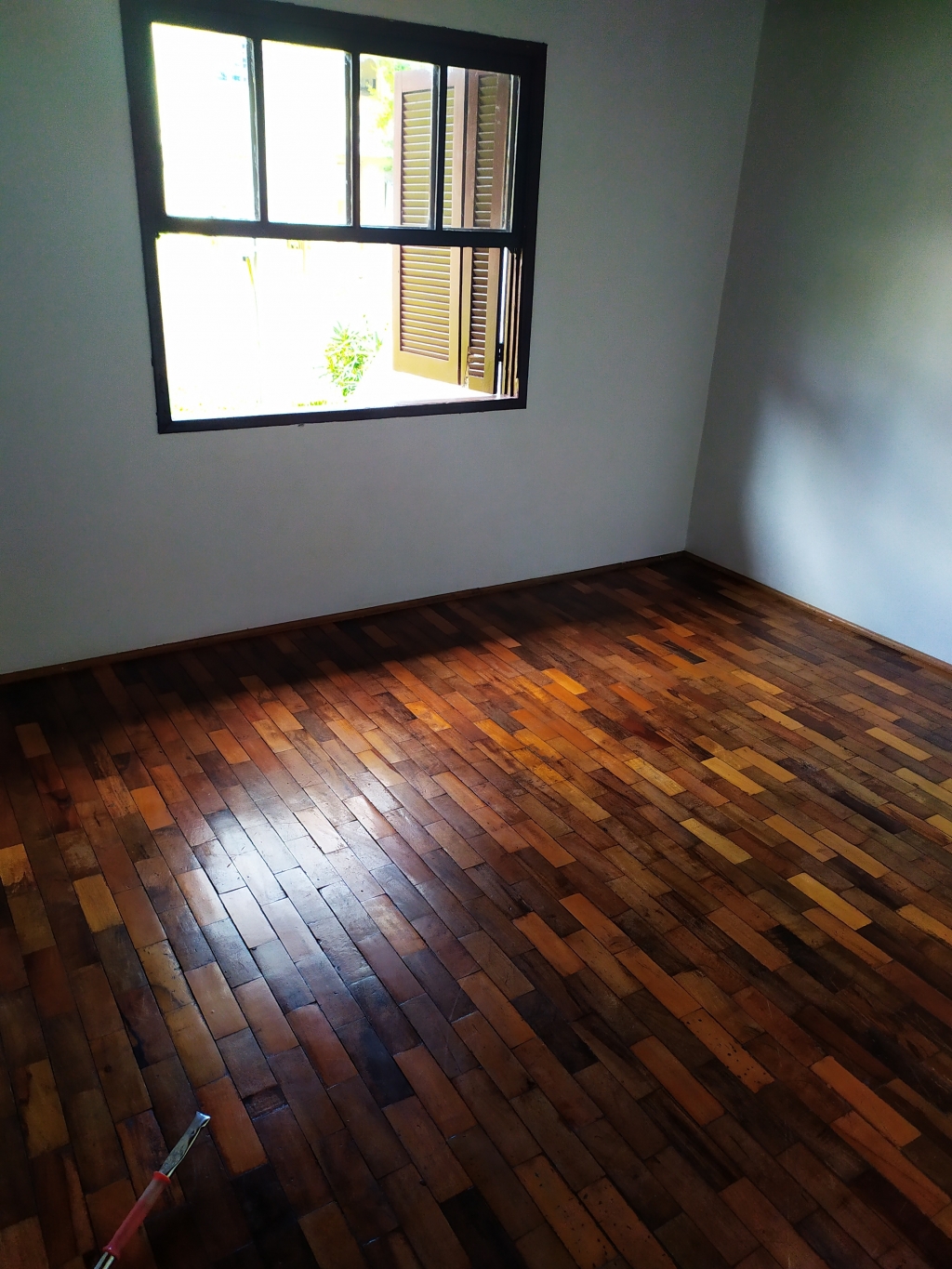 CASA COM 2 DORMITÓRIOS
