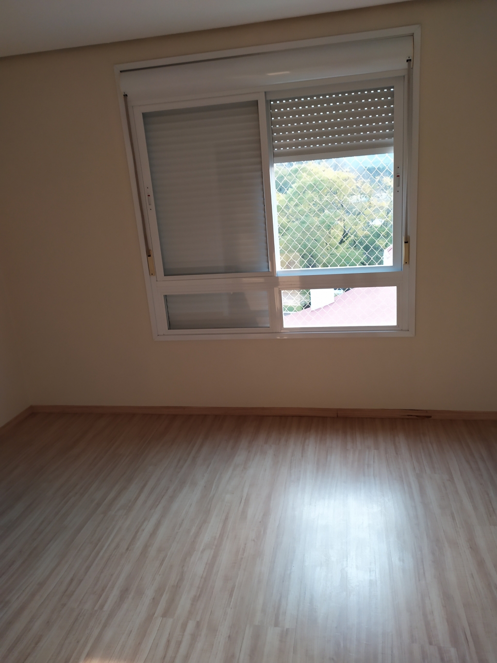 APARTAMENTO COM 3 DORMITÓRIOS