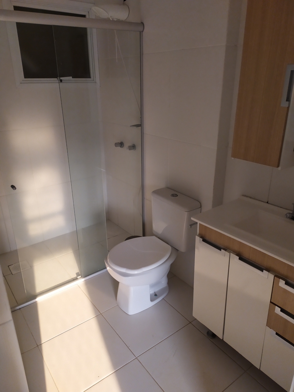 APARTAMENTO COM 3 DORMITÓRIOS