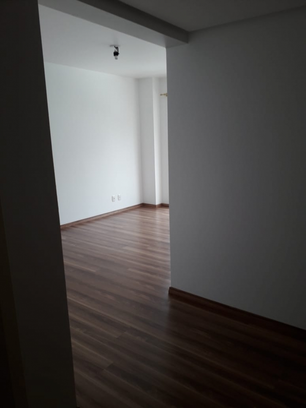 APARTAMENTO COM 3 DORMITÓRIOS