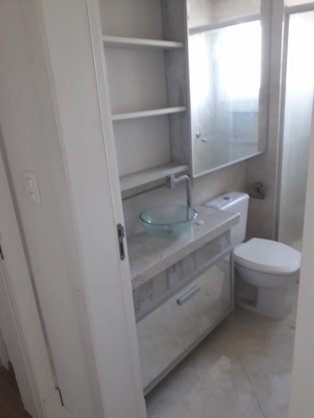 APARTAMENTO COM 3 DORMITÓRIOS