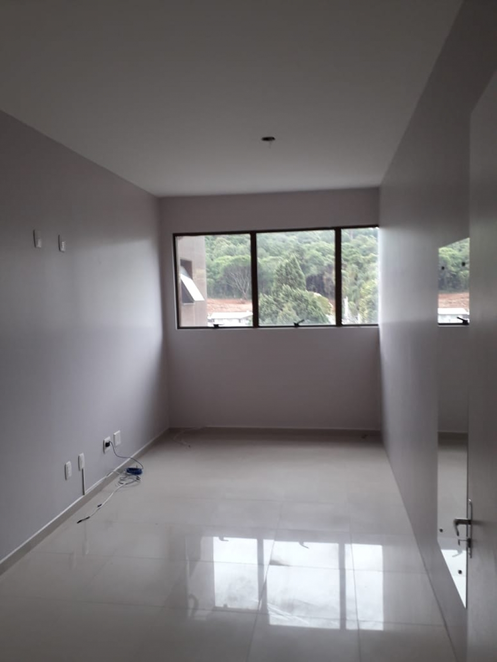 SALA COMERCIAL