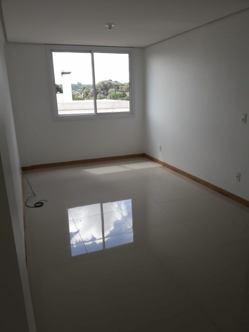 APARTAMENTO COM 2 DORMITÓRIOS