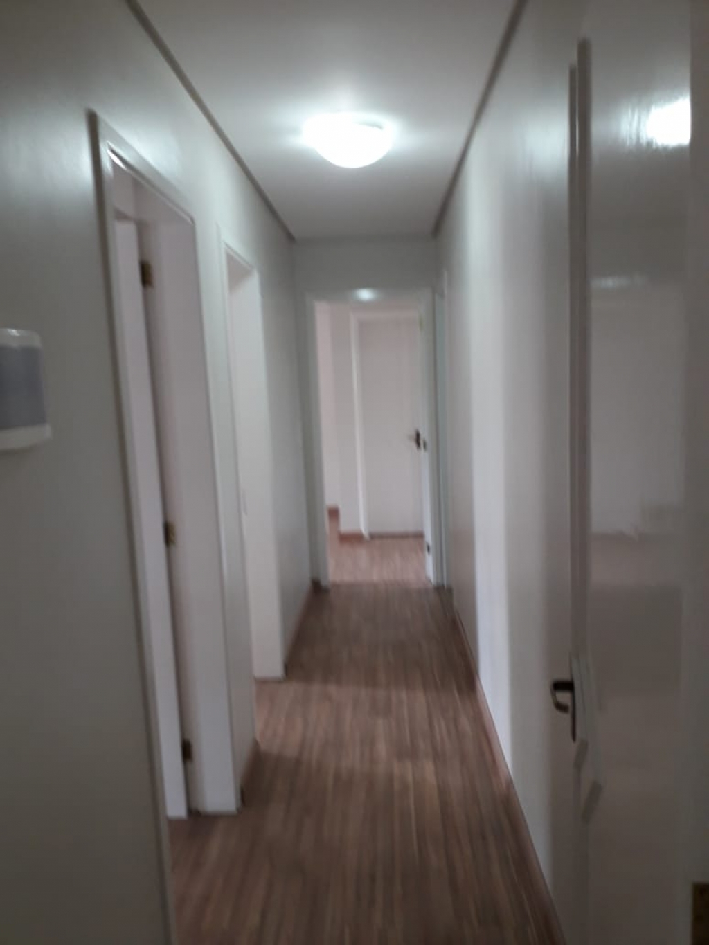 APARTAMENTO COM 3 DORMITÓRIOS
