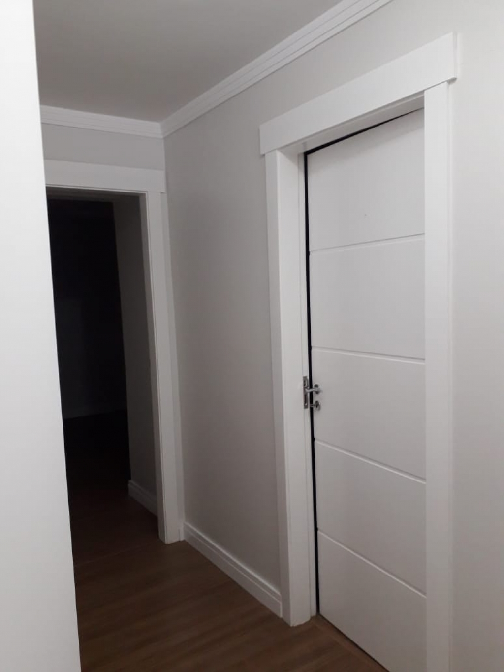 APARTAMENTO COM 3 DORMITÓRIOS
