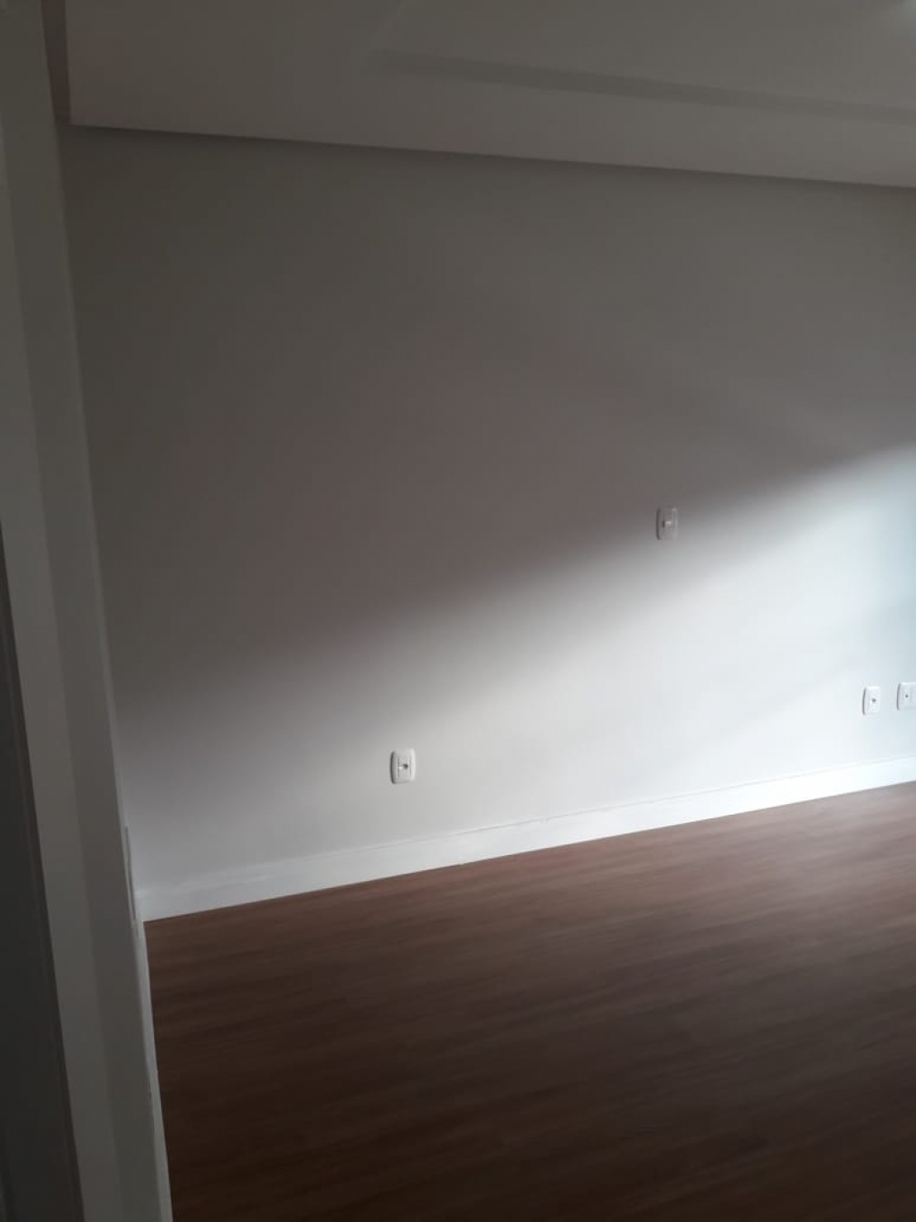 APARTAMENTO COM 3 DORMITÓRIOS