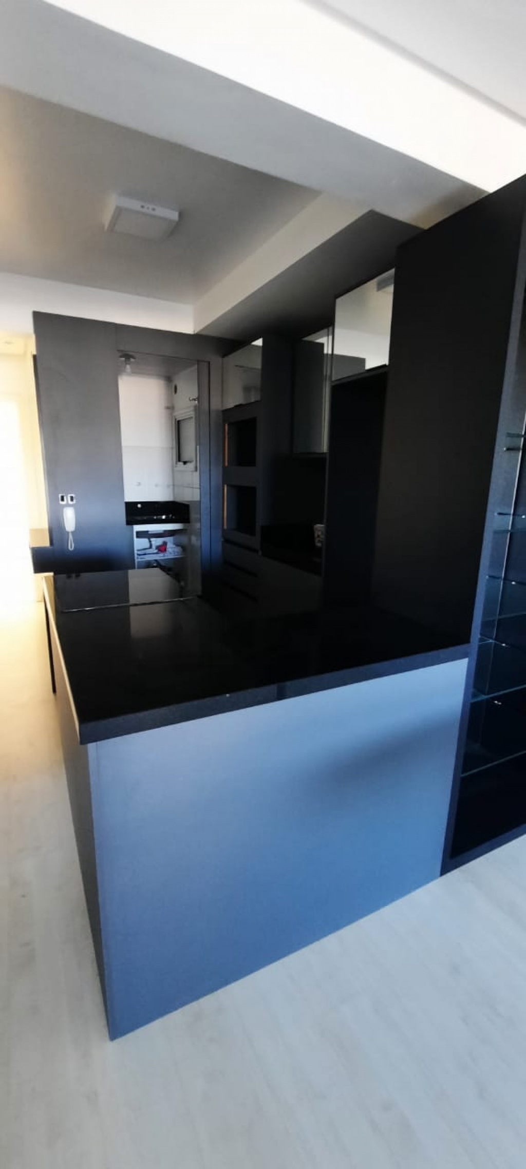 APARTAMENTO COM 3 DORMITÓRIOS