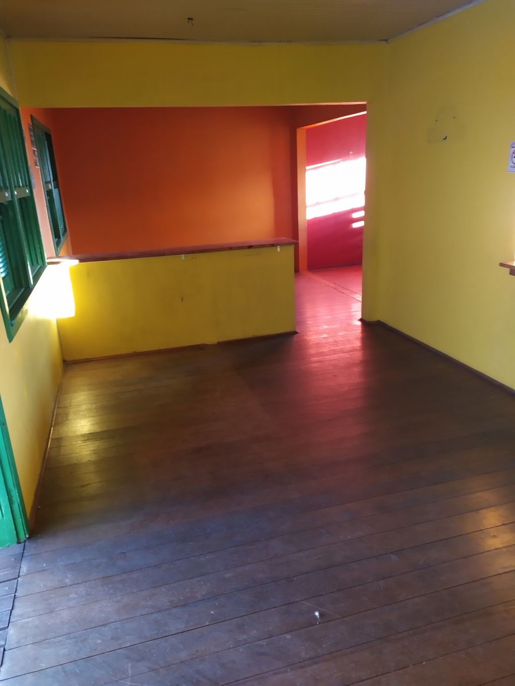 CASA (COMERCIAL)
