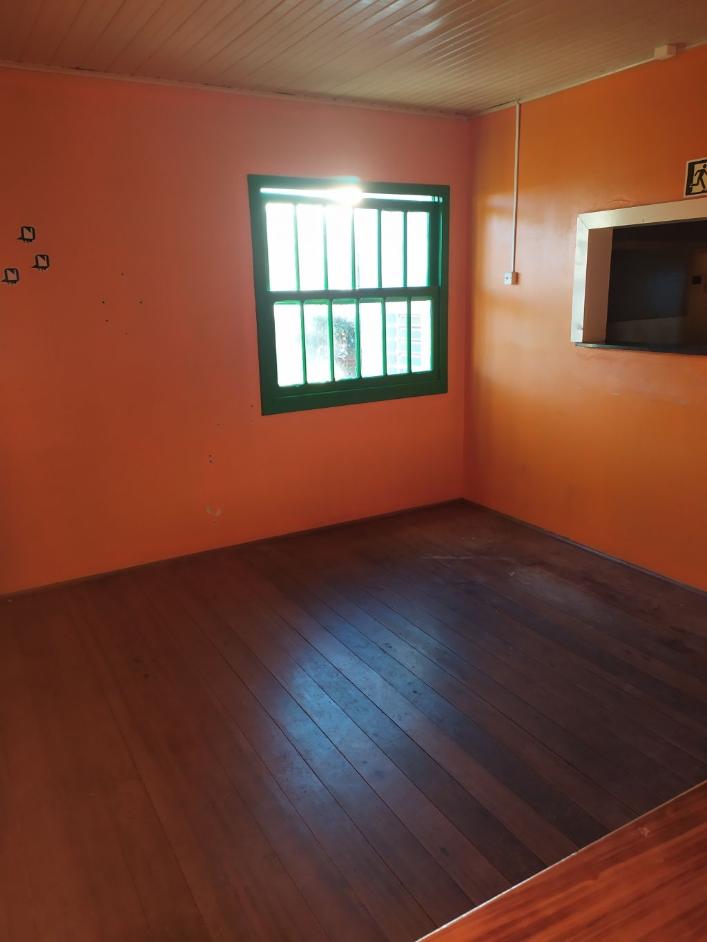 CASA (COMERCIAL)
