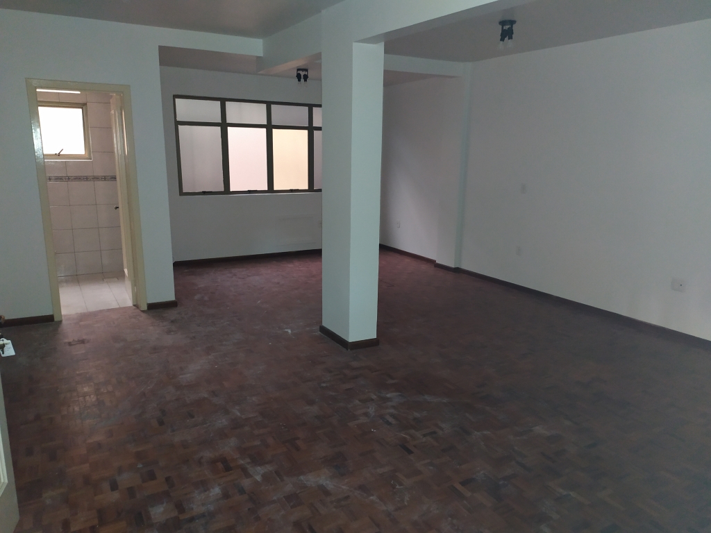 SALA COMERCIAL