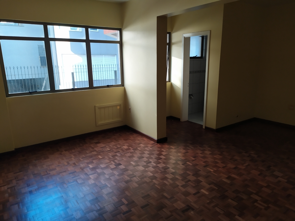 SALA COMERCIAL