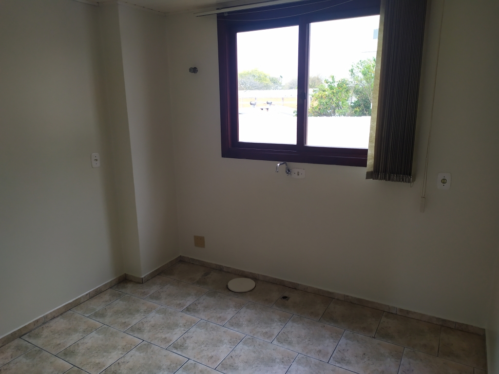 APARTAMENTO COM 3 DORMITÓRIOS