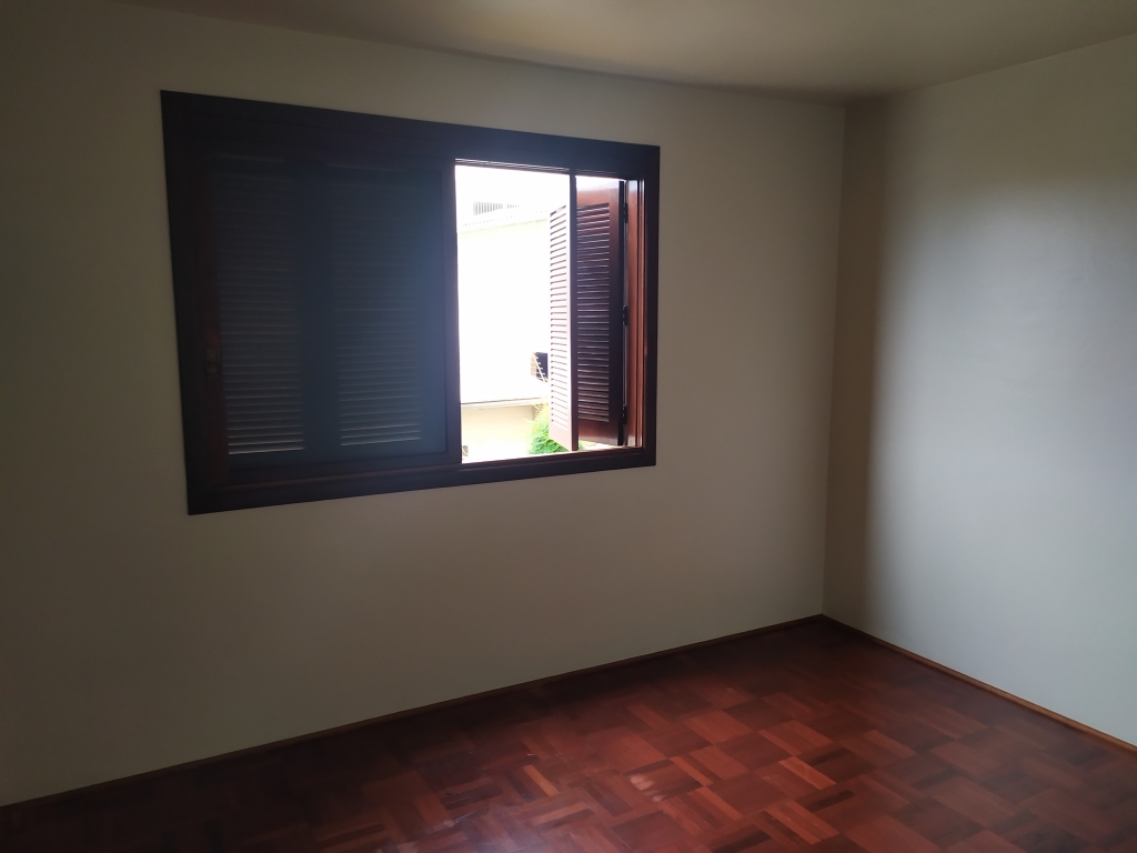 APARTAMENTO COM 3 DORMITÓRIOS