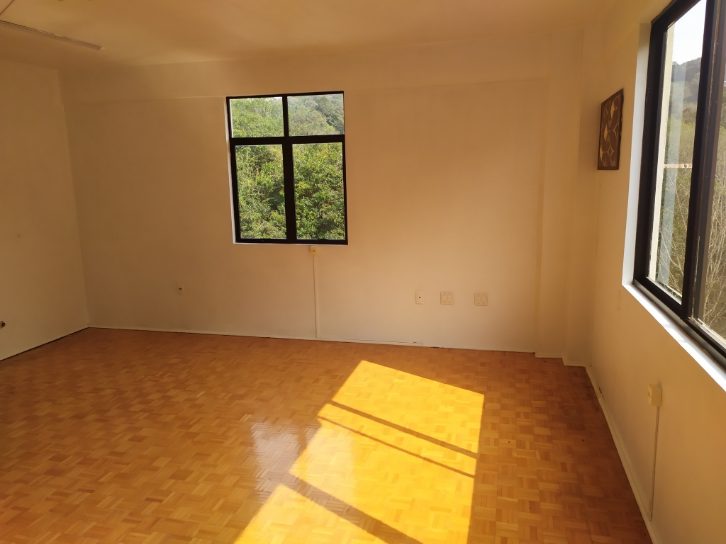 SALA COMERCIAL
