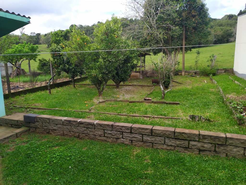 CASA COM 3 DORMITÓRIOS