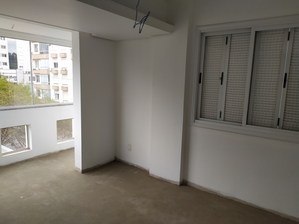 APARTAMENTO COM 3 DORMITÓRIOS