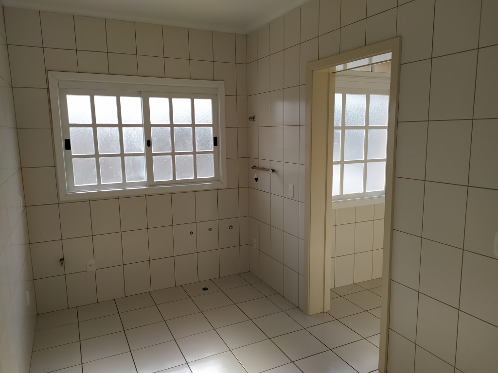 APARTAMENTO COM 2 DORMITÓRIOS