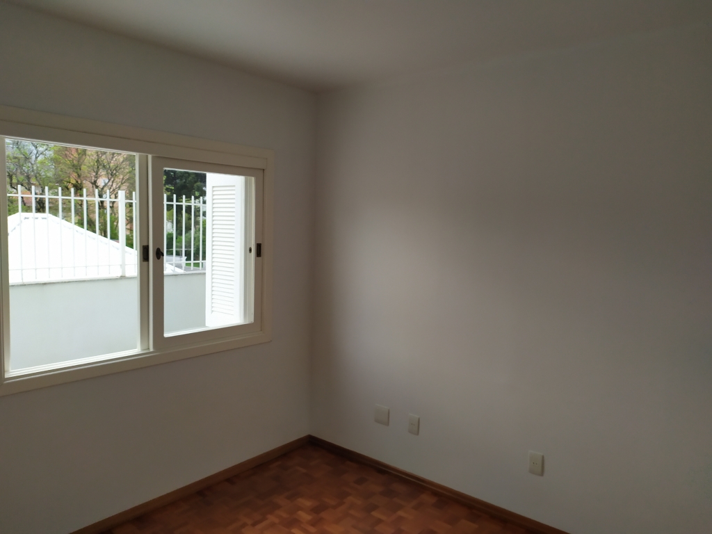 APARTAMENTO COM 2 DORMITÓRIOS