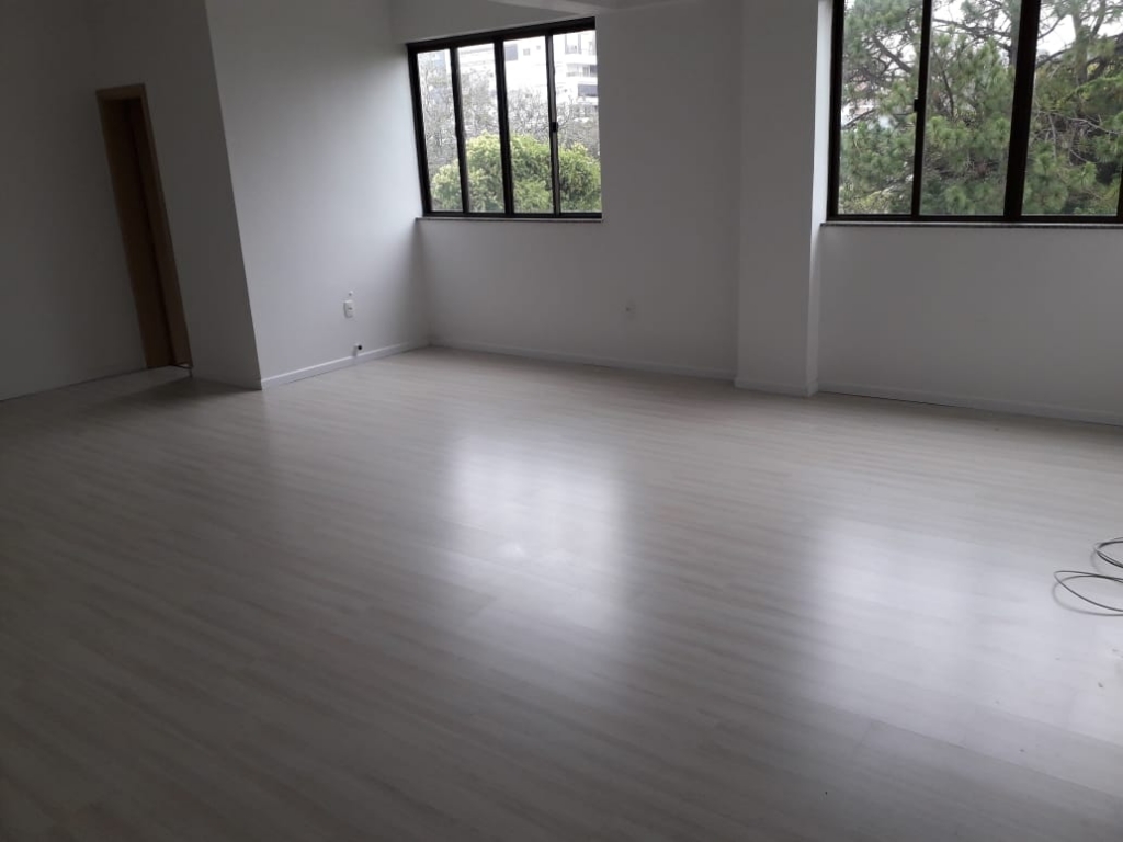SALA COMERCIAL