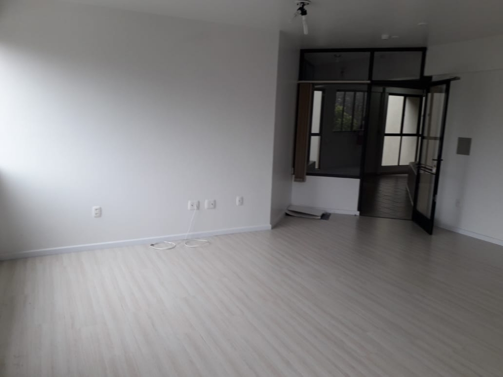 SALA COMERCIAL