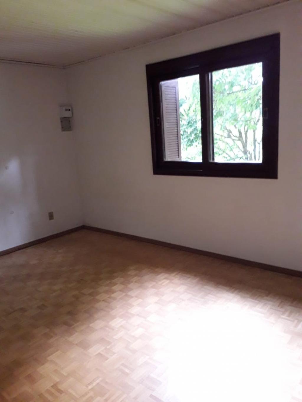 APARTAMENTO COM 3 DORMITÓRIOS