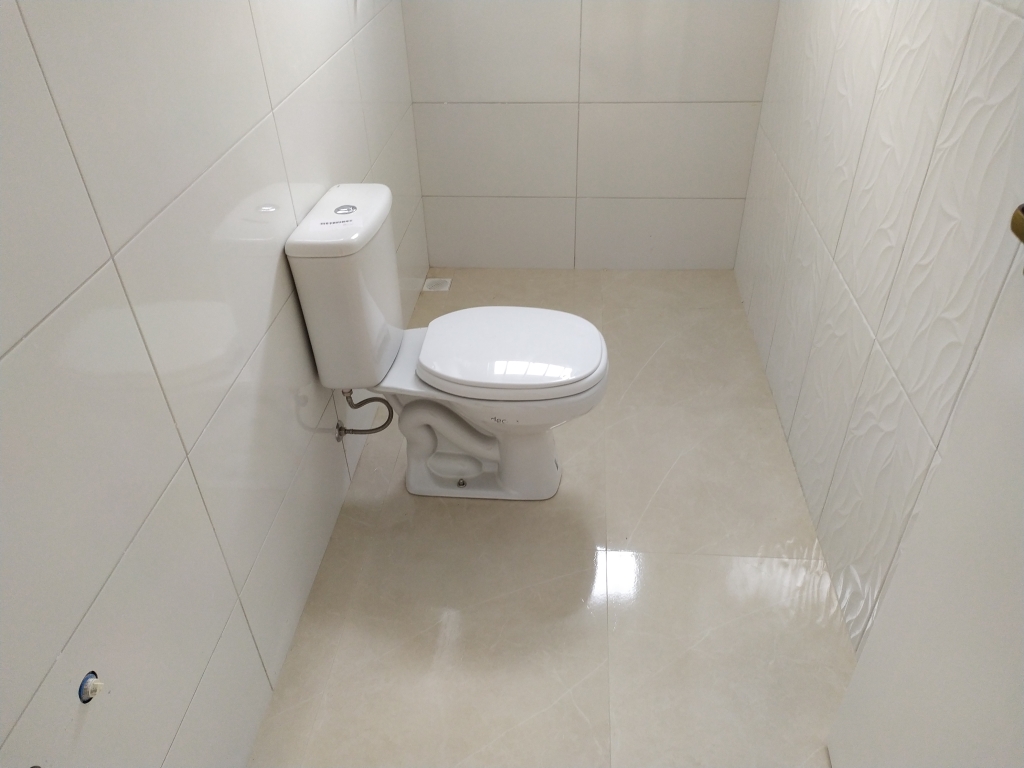 CASA COM 3 DORMITÓRIOS
