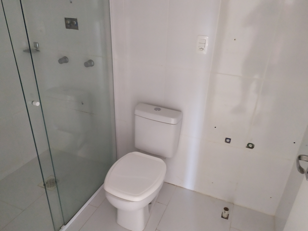 APARTAMENTO COM 2 DORMITÓRIOS
