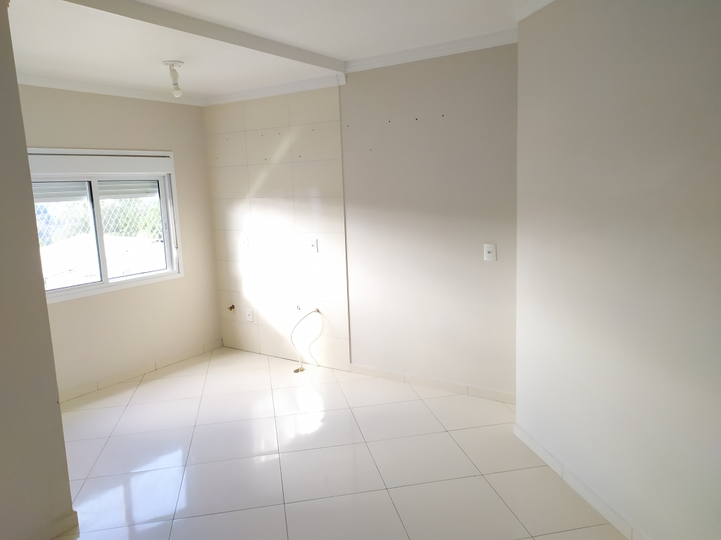 APARTAMENTO COM 2 DORMITÓRIOS