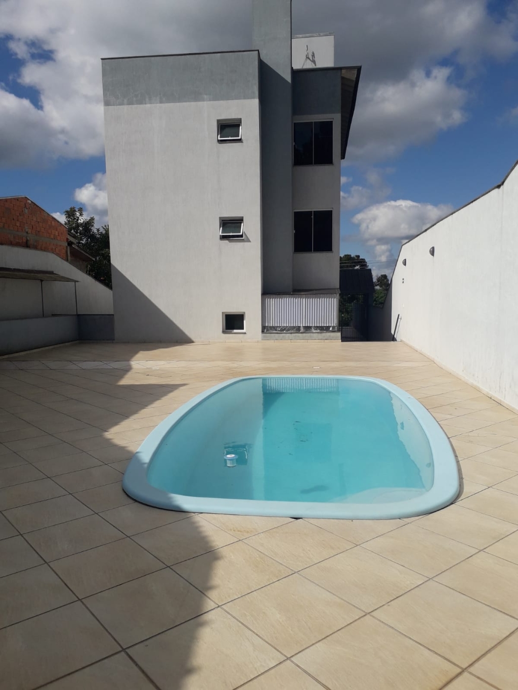 APARTAMENTO COM 2 DORMITÓRIOS