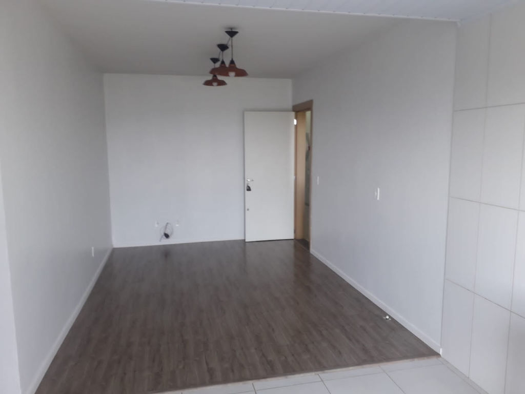 APARTAMENTO DE 1 DORMITÓRIO