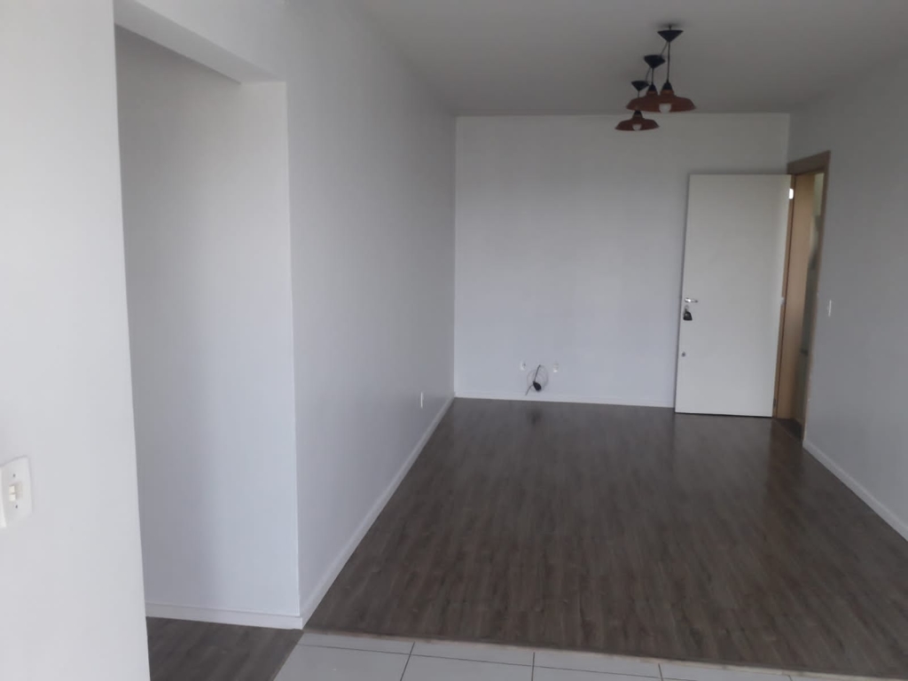 APARTAMENTO DE 1 DORMITÓRIO