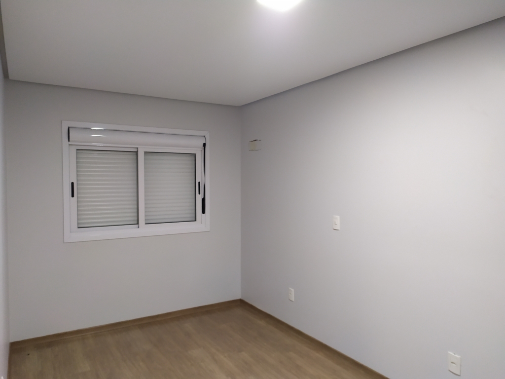 APARTAMENTO COM 2 DORMITÓRIOS