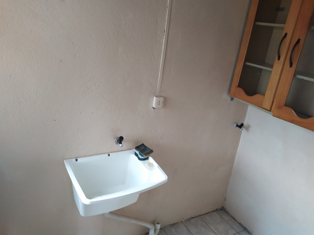 CASA COM 3 DORMITÓRIOS